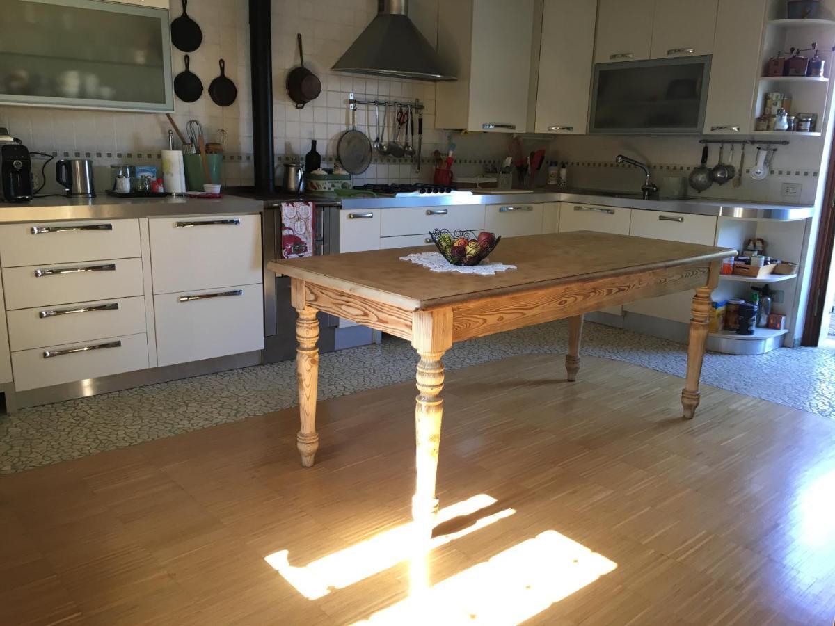 Una Casa Di Campagna Dossobuono Eksteriør billede