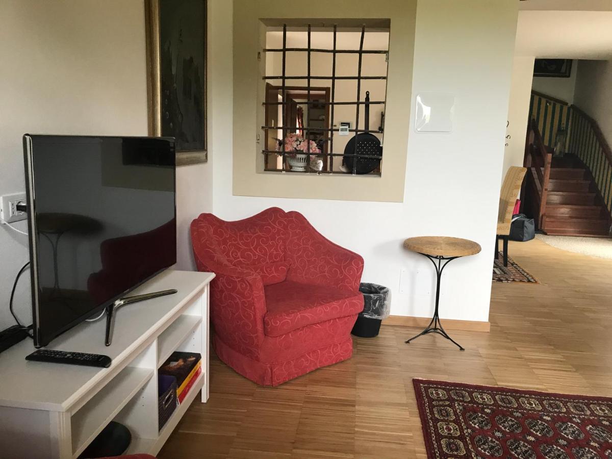 Una Casa Di Campagna Dossobuono Eksteriør billede